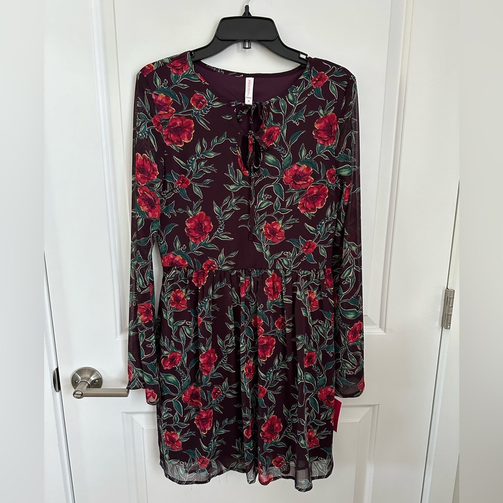 Fall, knee-length dress